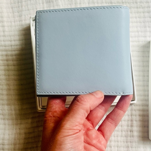 BNWT BAGGU unisex custom blue leather wallet- python-rare - Picture 4 of 5